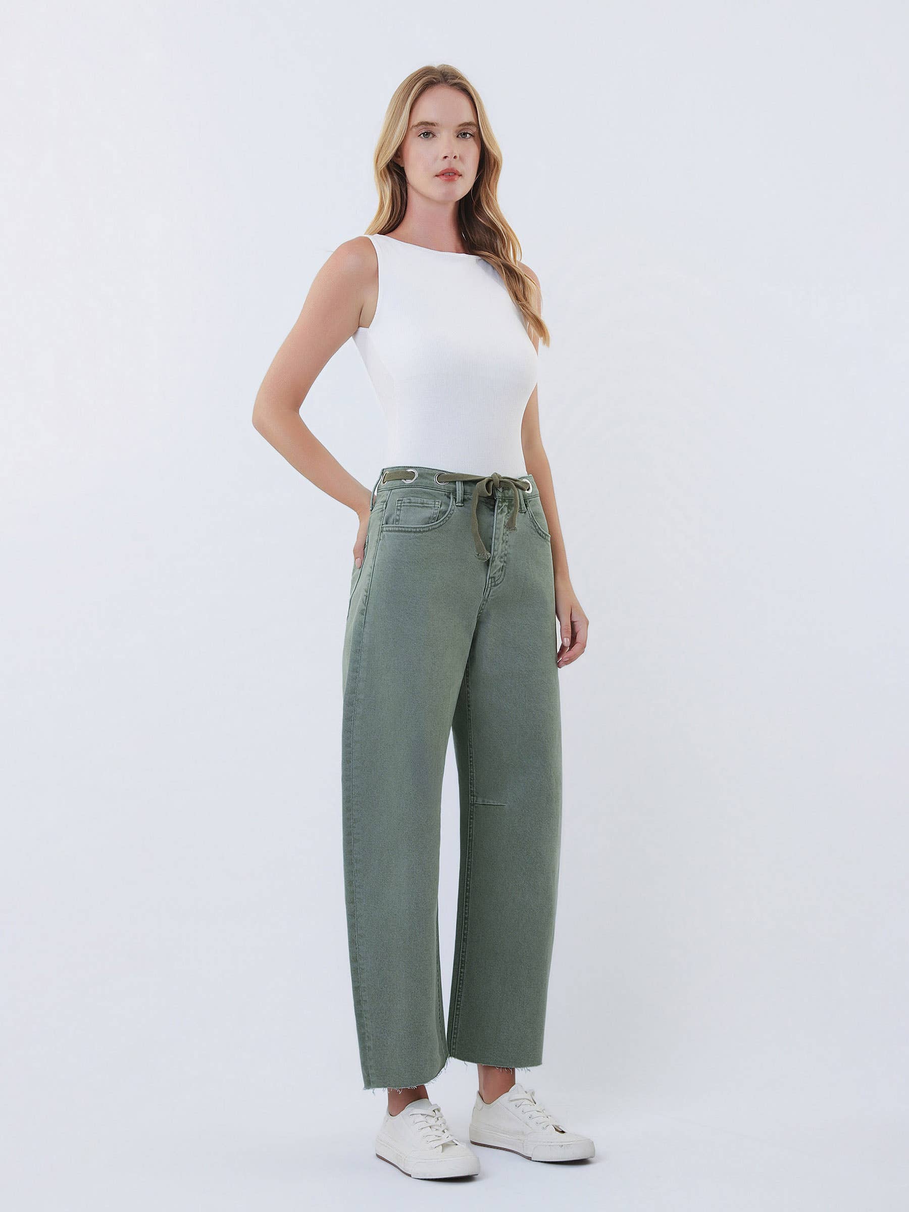 SUPER HIGH RISE DRAWSTRING WB WIDE BARREL JEANS T7041OLV
