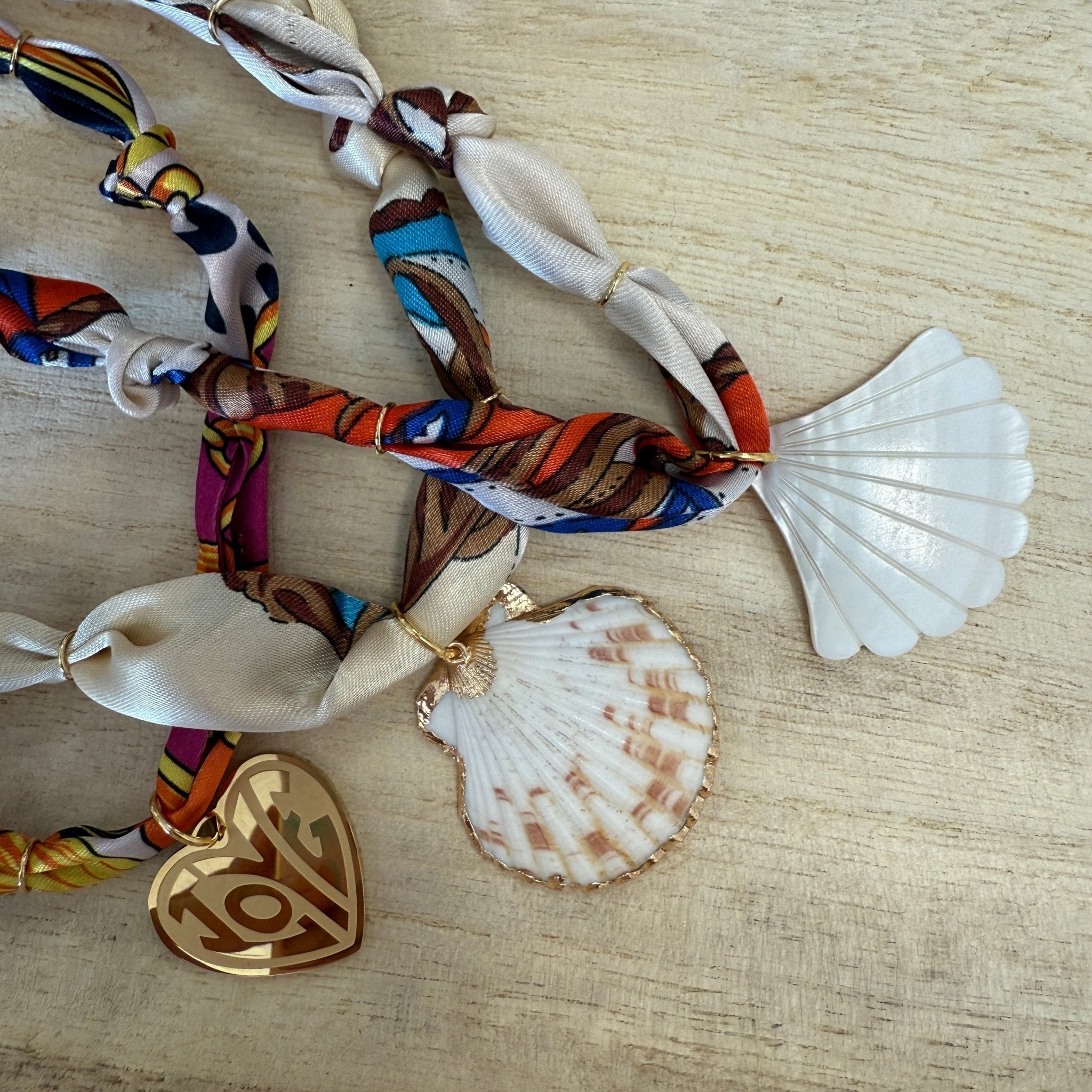 Amora Silk Scarf Necklace - elliparr