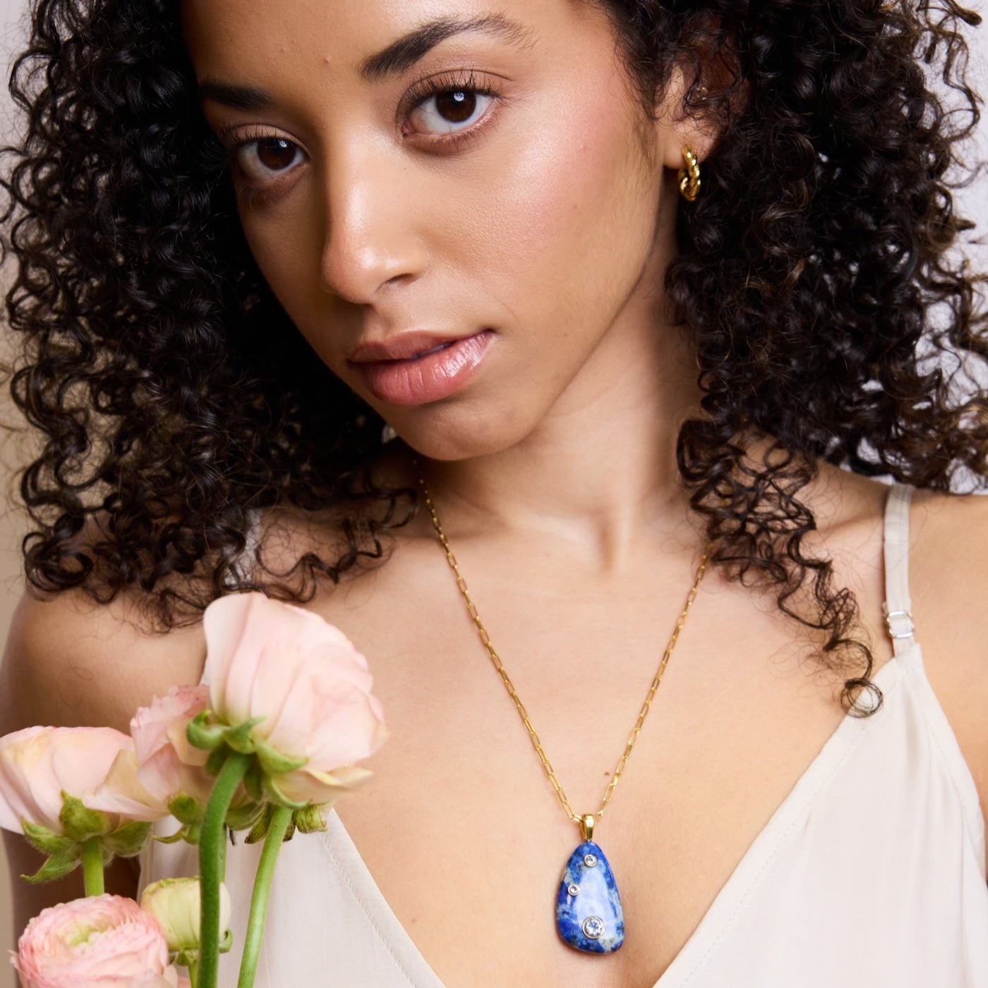 Selene Azure Necklace - elliparr