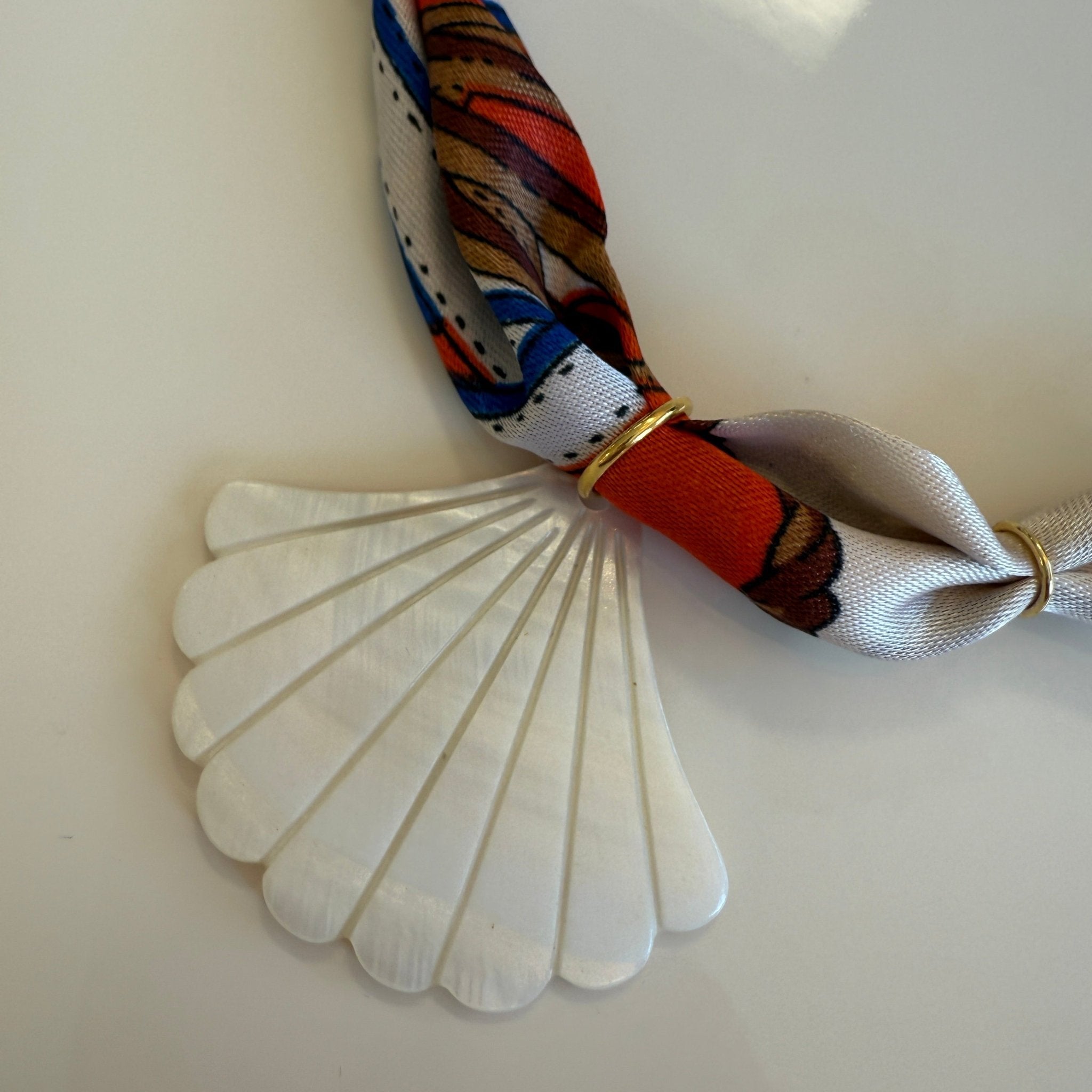 Vento Silk Scarf Necklace - elliparr