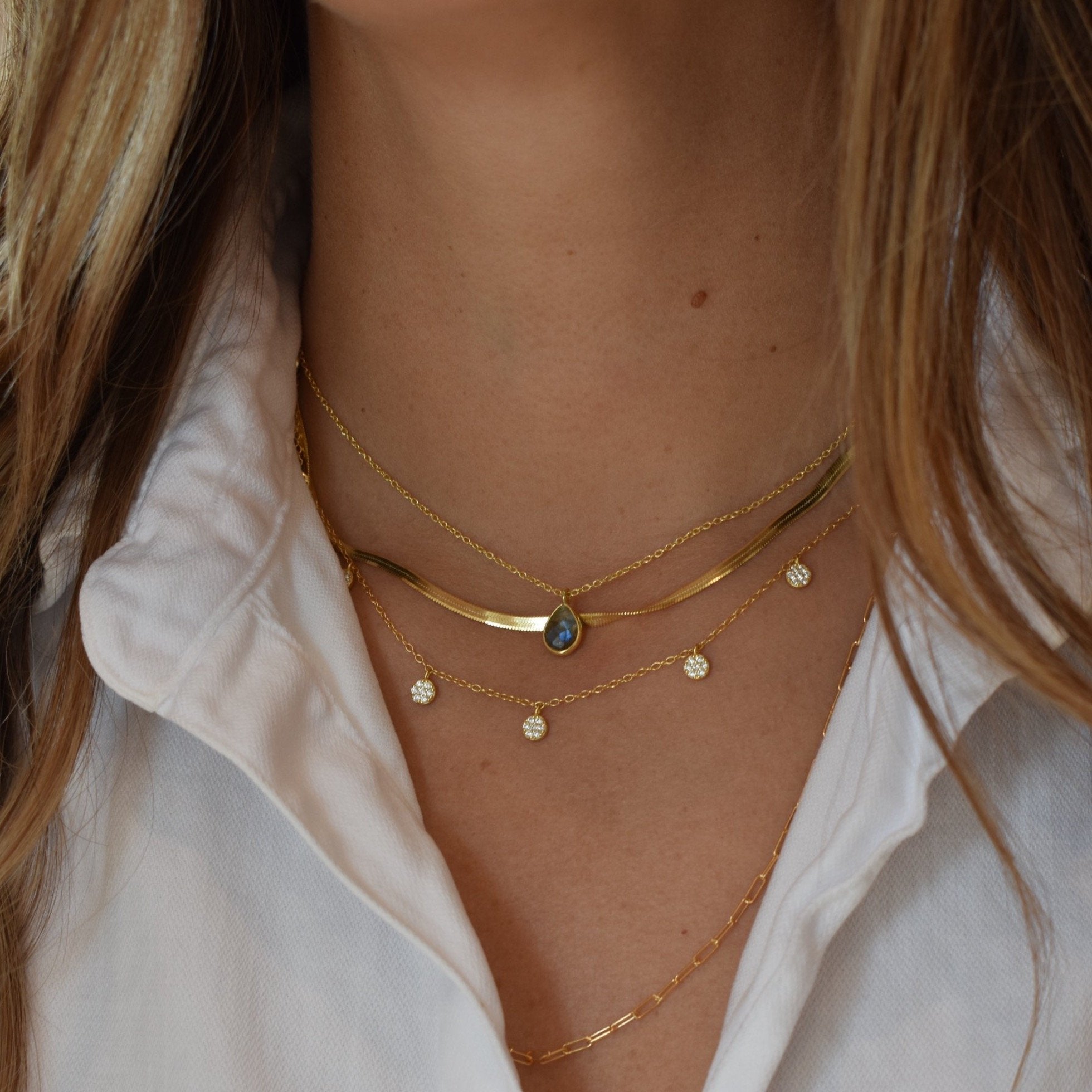Cora Pave Coin Necklace - elliparr