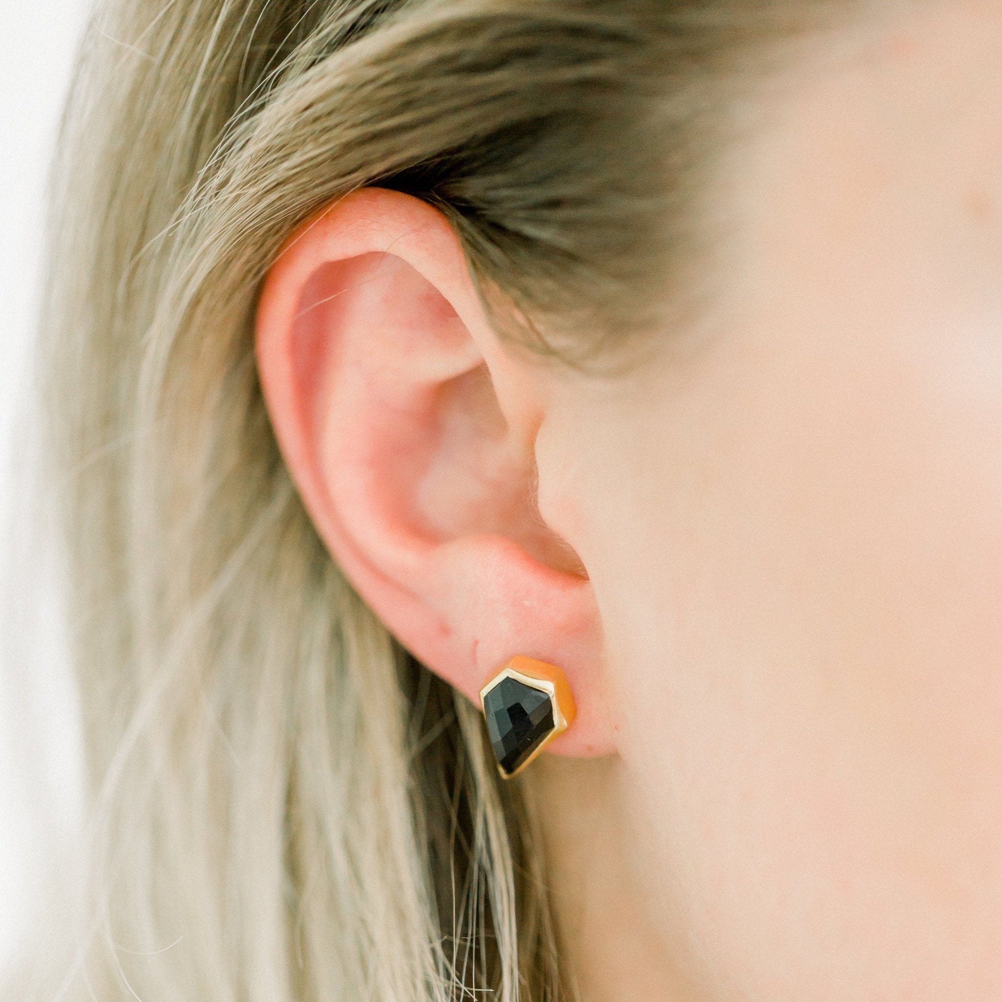 London Studs | Black Onyx - elliparr