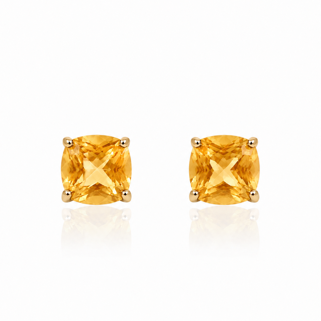 Emmy studs citrine cushion cut in four-prong gold setting – natural gemstone earrings Elli Parr