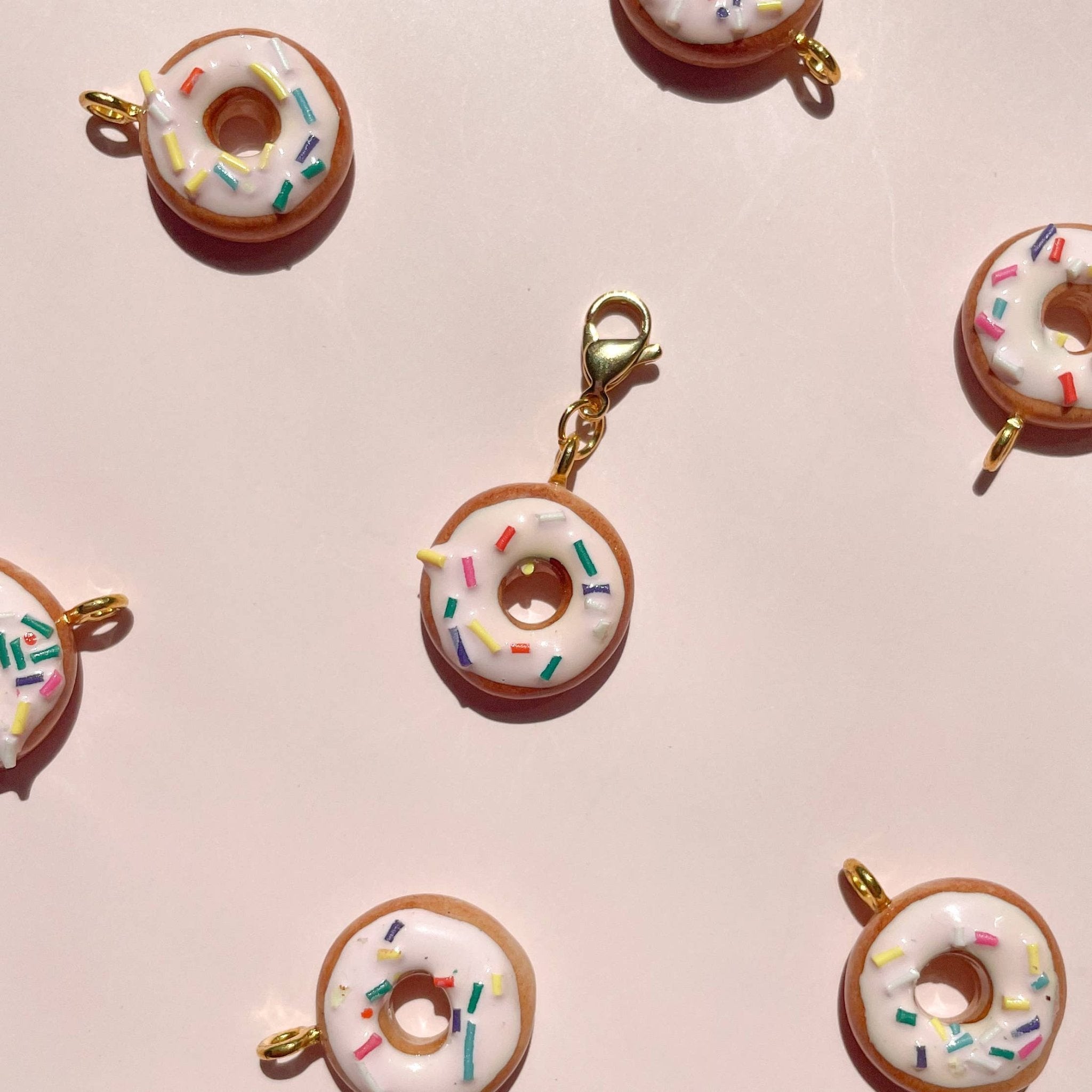 Donut Bag Charm - elliparr