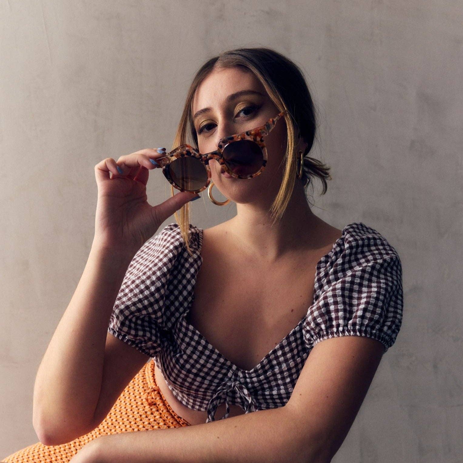 SARDINE - Aster - Terra Fawna Tortoise Shell Sunglasses - elliparr