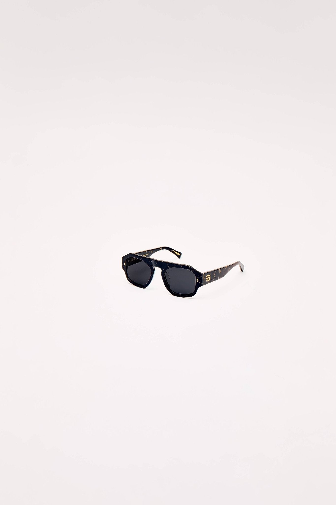 SARDINE - Louie - Nouveau Noir Aviator Sunglasses - elliparr