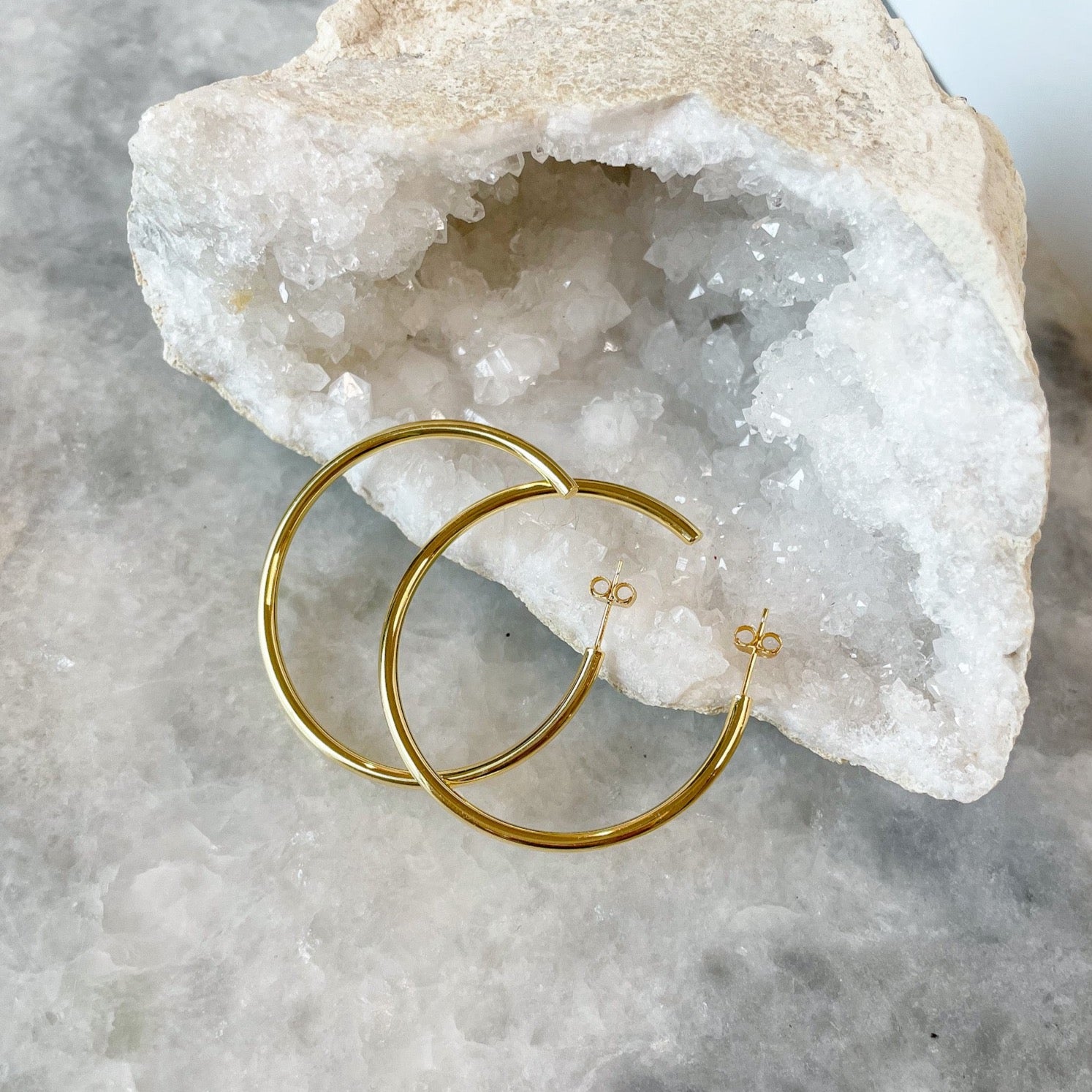 Classic Gold Hoops - elliparr