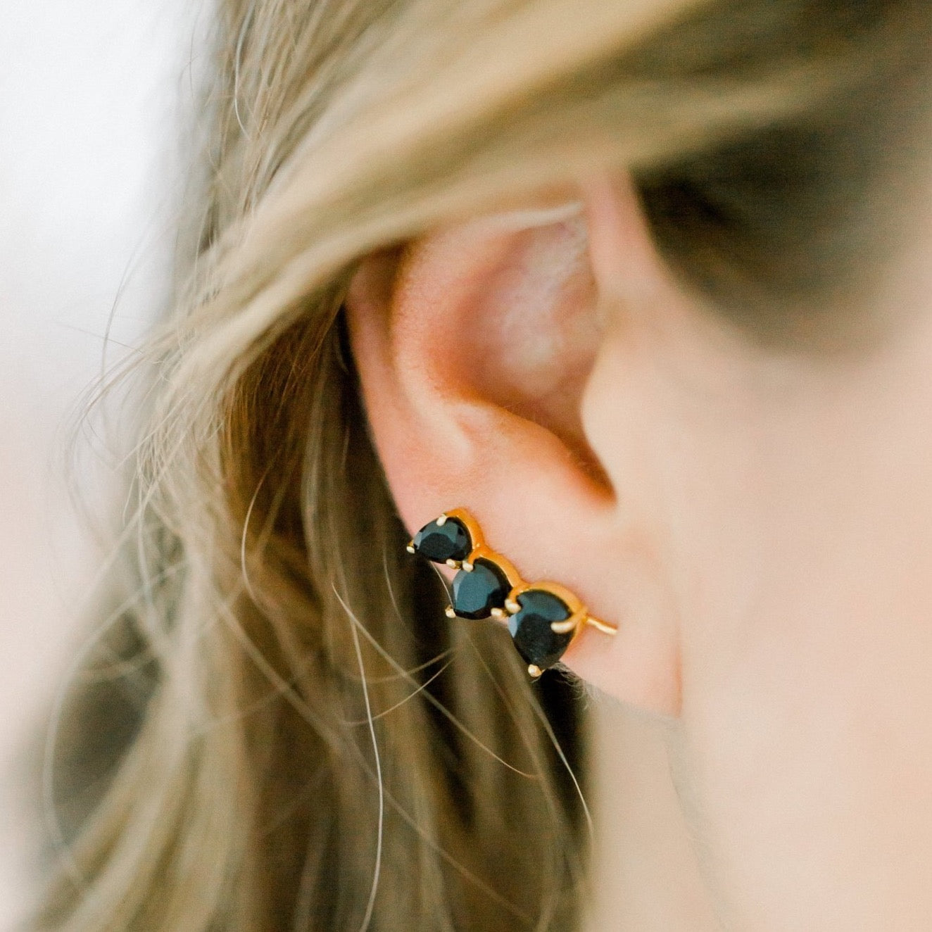 Crawler Earrings | Black Onyx - elliparr