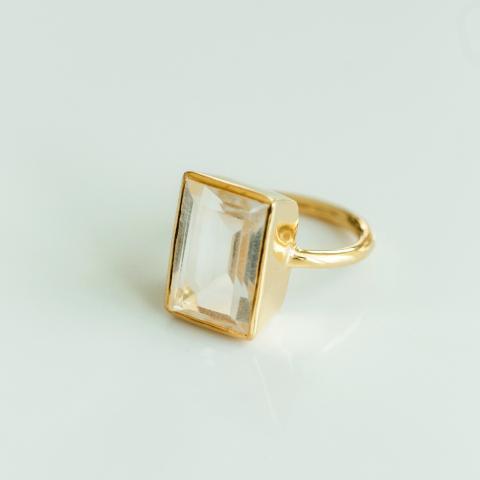 Luna Gold Ring | Crystal Quartz - elliparr