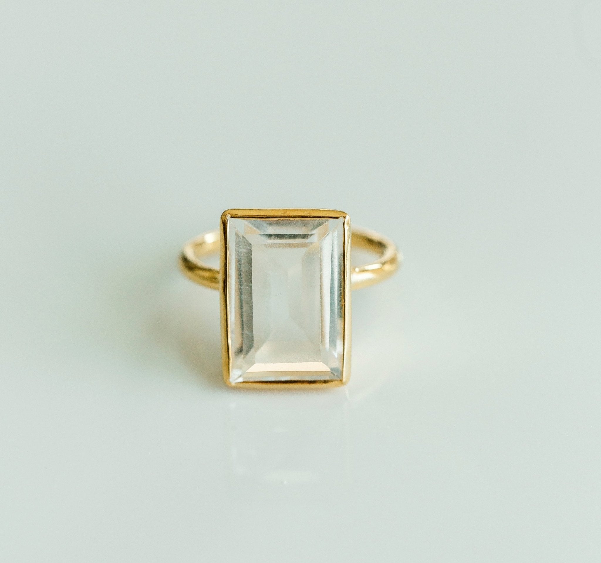 Luna Gold Ring | Crystal Quartz - elliparr