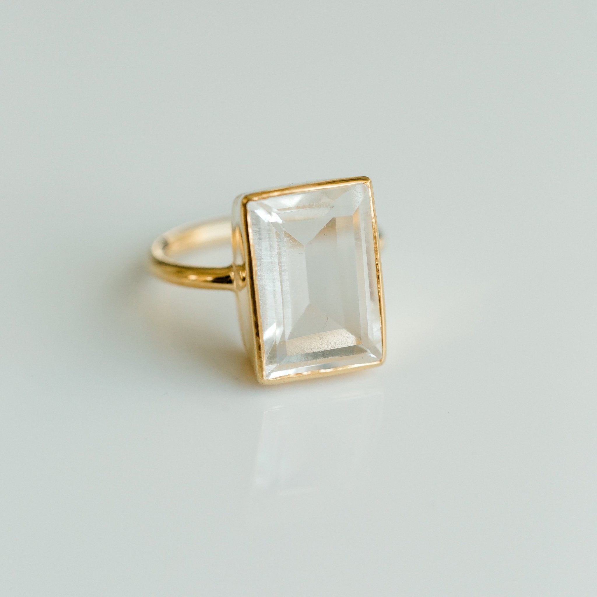 Luna Gold Ring | Crystal Quartz - elliparr