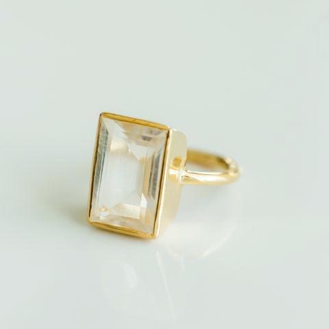 Luna Gold Ring | Crystal Quartz - elliparr