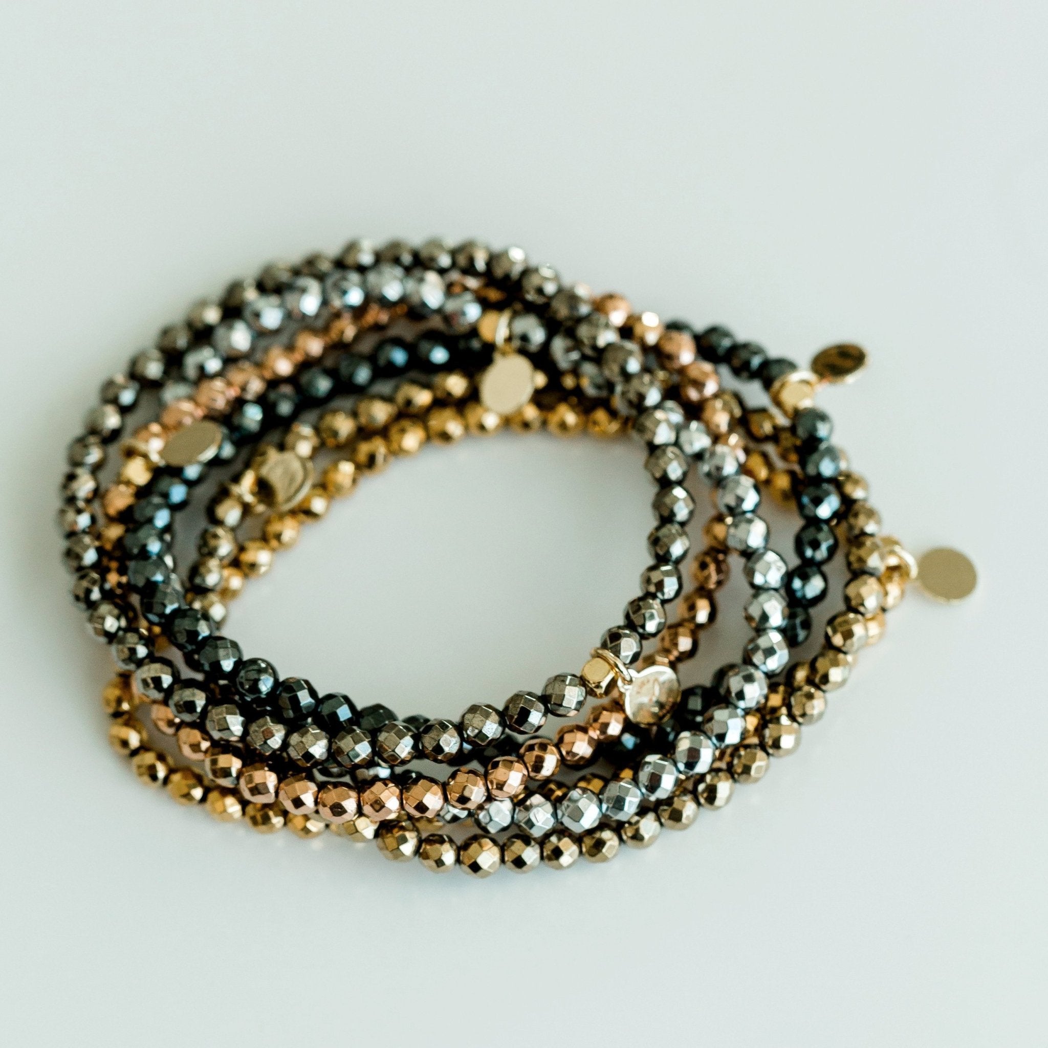 Mini Beaded Bracelet | Metallic - elliparr